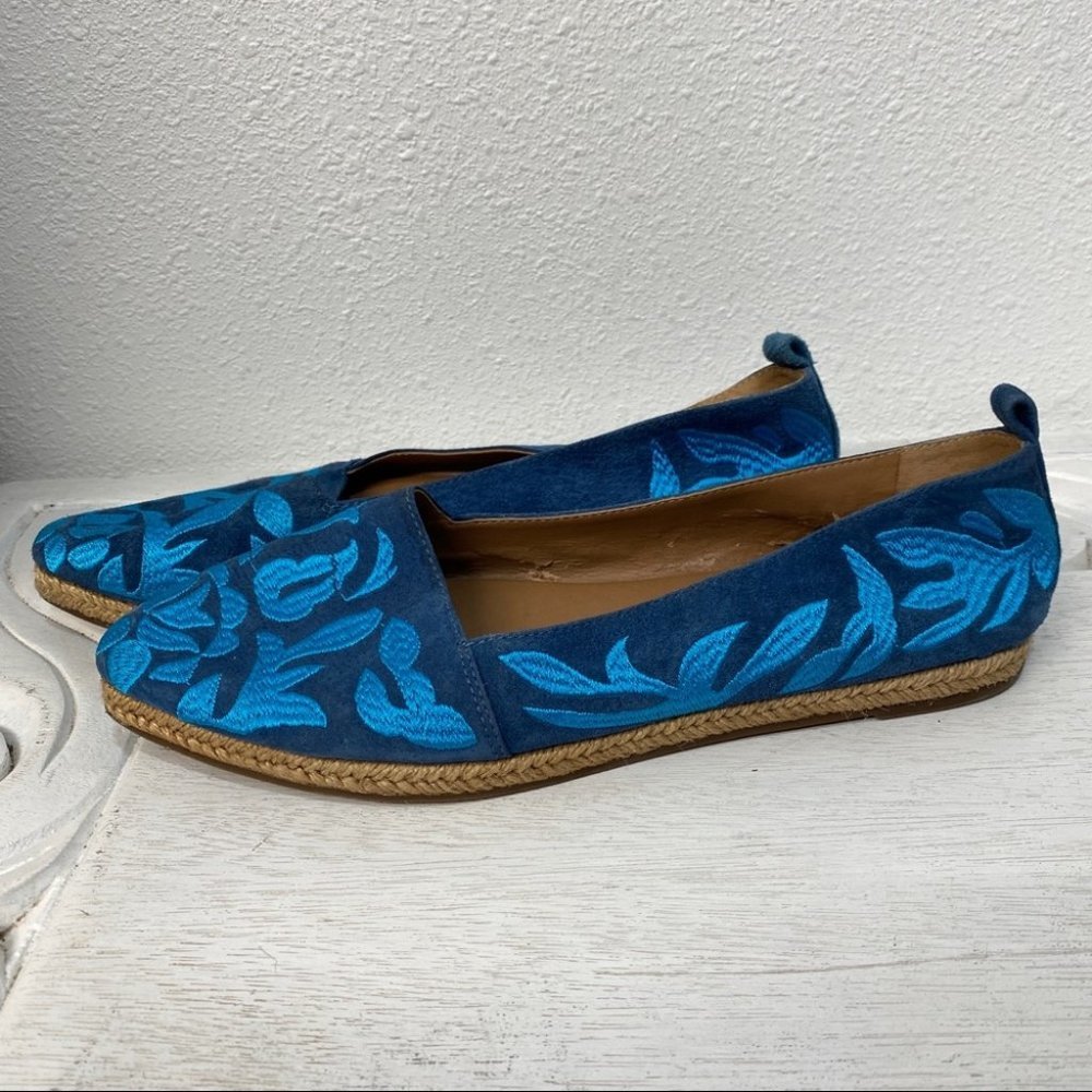 Arezzo Blue Flat Espadrille Shoes Embroidered 39 *FLAWED